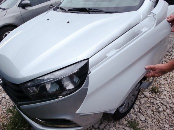 Переднее крыло левое LADA Vesta c 2015 г.в. (неокраш.) пластик АБС