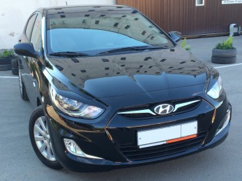 Реснички фар "Razor" Hyundai Solaris