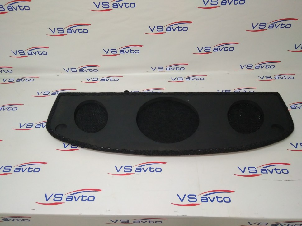 Сабвуфер в Заднюю Полку