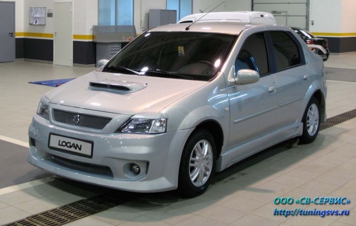 Решетка радиатора Renault Logan Power DM 2