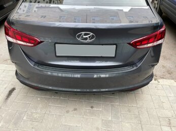 Накладка заднего бампера Hyundai Solaris 2 седан (0077)
